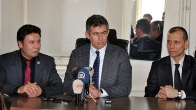 Feyzioğlu: Biz başkanlıkla uğraşırken Kıbrıs elden gidiyor