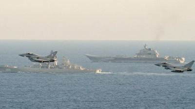 Akdeniz'de tehlikeli yakınlaşma