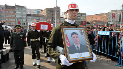 El Bab şehidini bütün şehir uğurladı