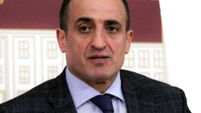 Kaymakamlık, Atila Kaya'nın toplantısını iptal etti