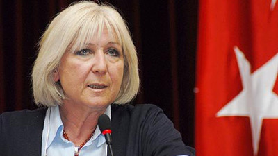 Mollaveisoğlu'nun konuğu, Banu Avar