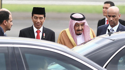 Suudi Kralı'dan 450 tonluk bagaj