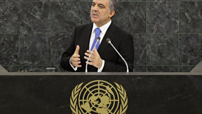 Gül'den siyasete girme açıklaması