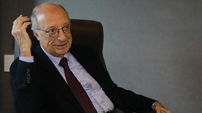 Türmen: "Yargıçlar iktidara yaranmak istiyorlar"