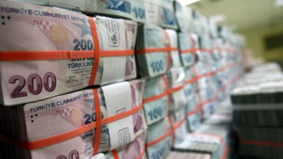 166,3 milyar kredi yata, kata, dövize gitti