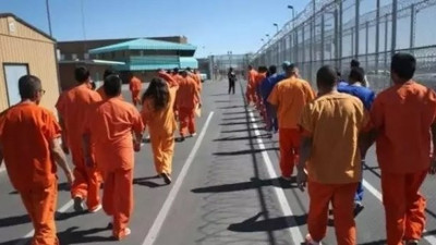 'Tek tip' kıyafetler hazır