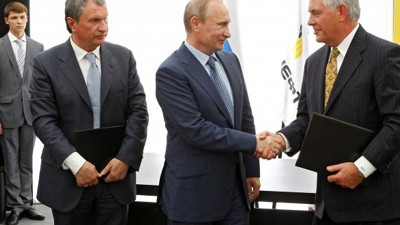 Putin'den Tillerson açıklaması