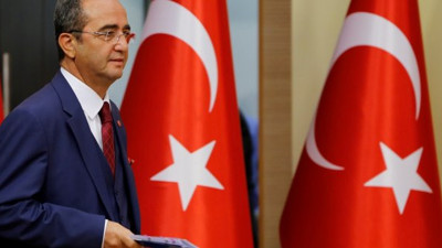 Tezcan: "Biz o fotoğrafın parçası olmayacağız"