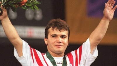 Naim Süleymanoğlu'nun doktorundan açıklama