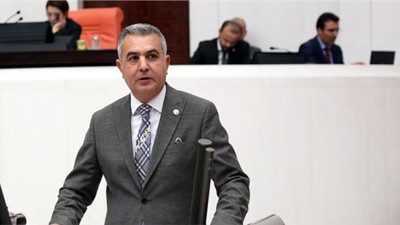 MHP’li Şimşek, "İşçi alımları için AKP’den liste gidiyor"