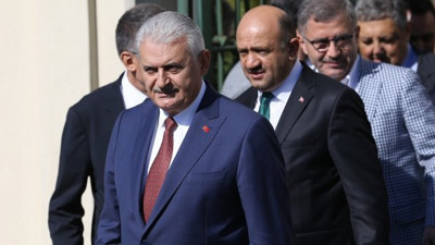 Yıldırım'dan, istifası istenen 3 başkanla ilgili açıklama!