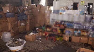 İstanbul'da tarihi kaçak içki operasyonu