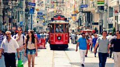 Türkiye nüfusu 2040'ta 100 milyonu aşacak