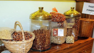 Çiftçinin 9 liraya sattığı Fındık işlenip 60 liraya satılıyor