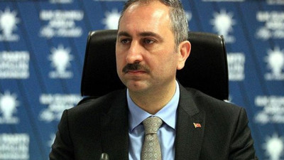 Adalet Bakanı Gül'den Zarrab davası açıklaması