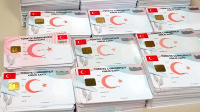 Yeni kimlikte 'son gün' telaşı