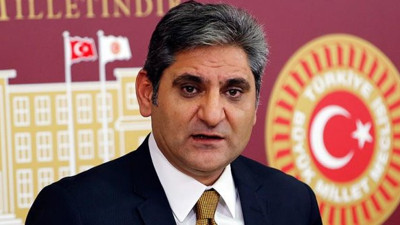 "AKP iktidarı, yabancılara her yıl bir tane 3. havalimanı kadar parayı faiz ödüyor"