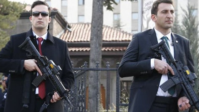 Başbakanlık korumalarına yeni yerli silah