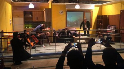 Başbakan yardımcılarının depremle imtihanı