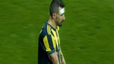 Atılan yabancı cisim Mehmet Topal'ı sakatladı