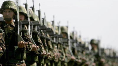 CHP'den 'gönüllü askerlik' için kanun teklifi