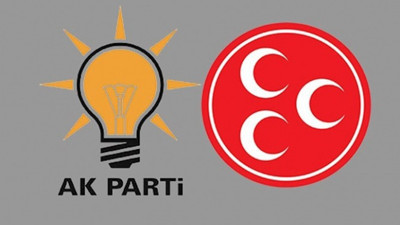 AKP'den MHP kurultayına heyet