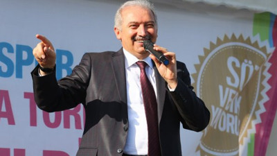 Mevlüt Uysal'dan "oy verene metro" açıklaması