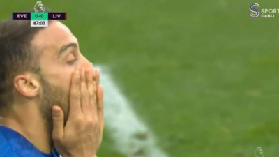 Cenk Tosun'un bu kez fena kaçırdı