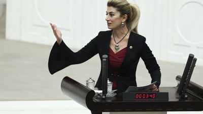 CHP’li Engin cumhurbaşkanlığına adaylığını açıkladı