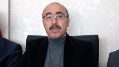 Öznur: "Milliyetçiler Saray’a teslim olmaz"