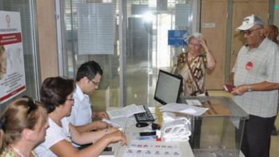 Yurt dışı sandıklardan ilk rakamlar geldi