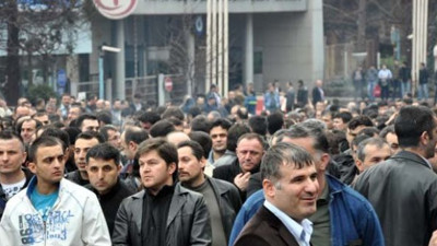 Metal işçileri Ereğli'de grevde