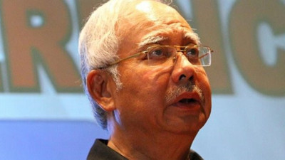 Yolsuzlukla suçlanan Başbakan: "Aldatıldım"