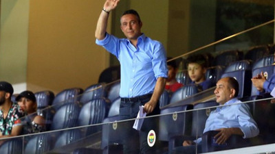 Ali Koç, Eljif Elmas'ın golünü ayakta alkışladı