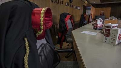 Hakim ve savcıların görev yerinde değişiklik