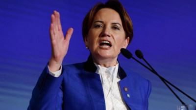 Akşener'den Erdoğan'a köşk tepkisi