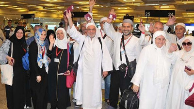 İlk hacı kafilesi yurda döndü (27 Ağustos 2018)