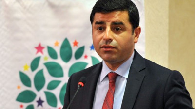 Abdülhamit Gül'den Selahattin Demirtaş yorumu