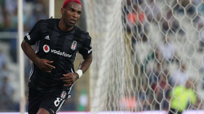 Babel, kaçan galibiyete tepkili