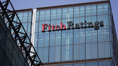 Fitch, 4 bankanın kredi notunu düşürdü