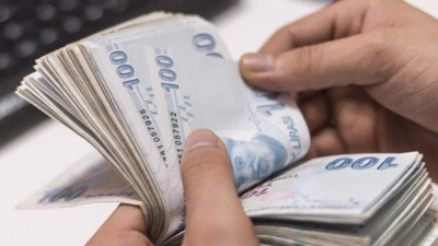 15 milyon lirayı zimmetine geçirip kaçtı