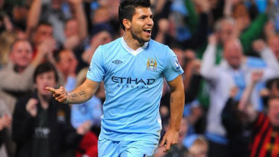 Agüero sözleşmesini uzattı