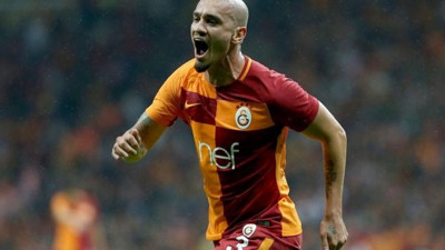 Maicon devre arasında yolcu