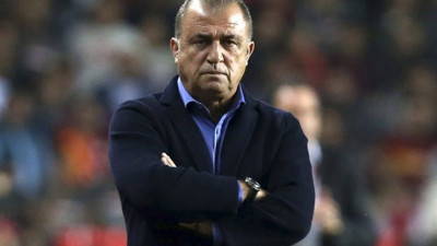 Fatih Terim sorunu orta sahada çözecek