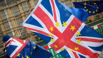 İngiltere’de Brexit çatlağı