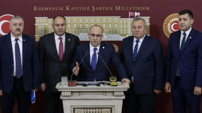 MHP'li Enginyurt'tan gazeteciye şok cevap