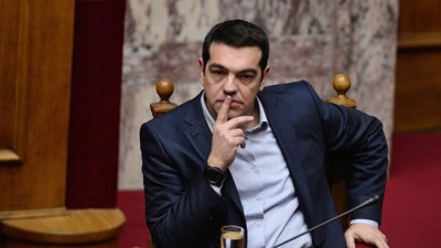 Yunanistan Başbakanı Çipras’tan ’12 mil’ kararı