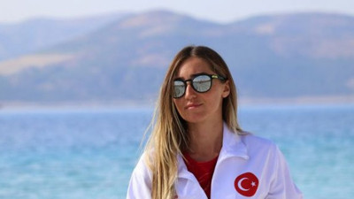 Şahika Ercümen'den dünya rekoru