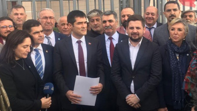 İYİ Parti'den Arnavutköy Belediyesi'ndeki yolsuzlukla ilgili suç duyurusu