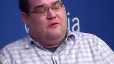 Doğu Türkistan'daki zulmü anlatırken göz yaşlarına boğuldu